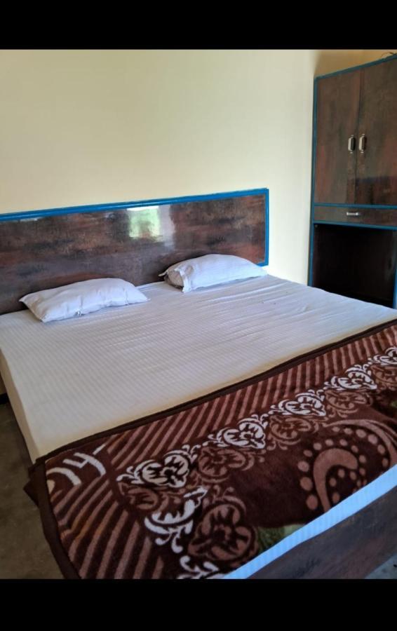 Blue Sky Homestay Khajurāho Exterior photo