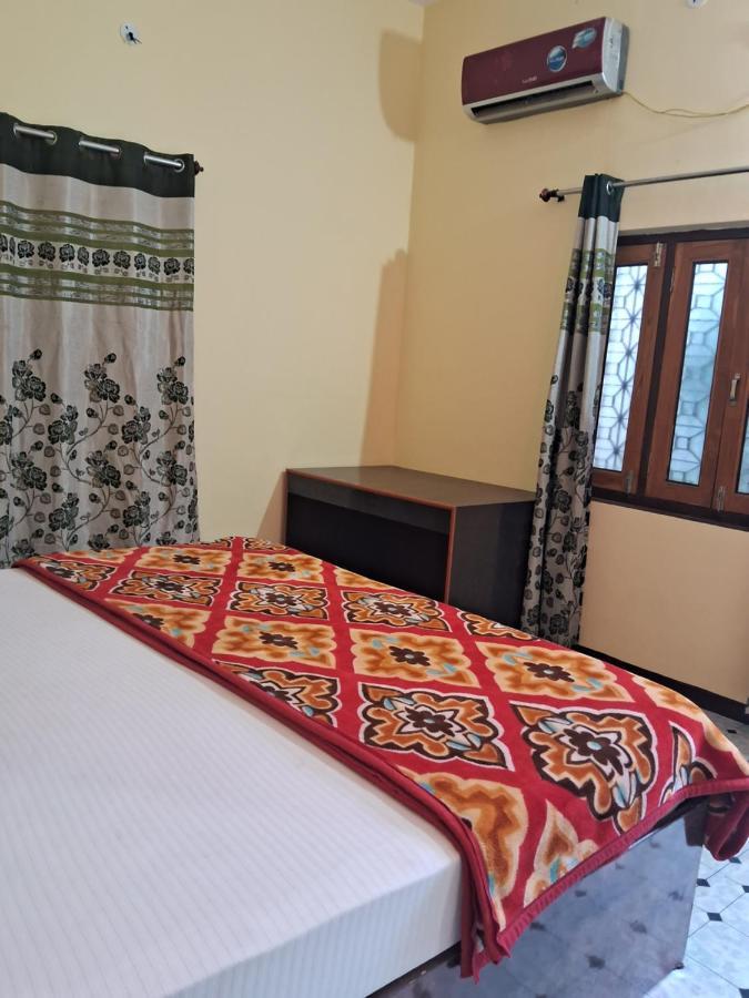 Blue Sky Homestay Khajurāho Exterior photo