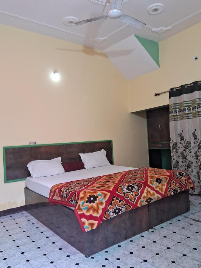Blue Sky Homestay Khajurāho Exterior photo